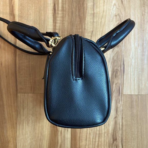 Betsy Johnson unicorn crossbody purse - Picture 4 of 14